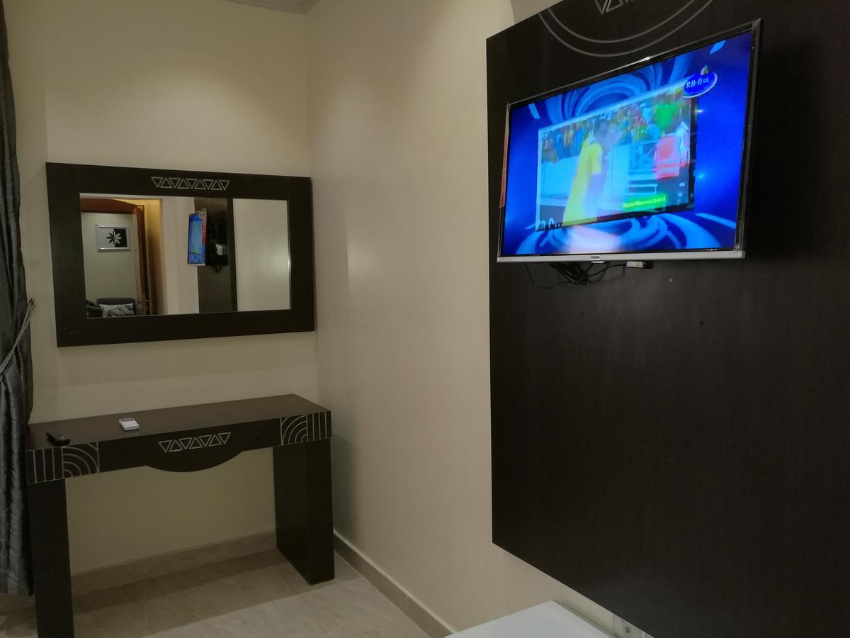 Al Ezzah Palace Suites 3*