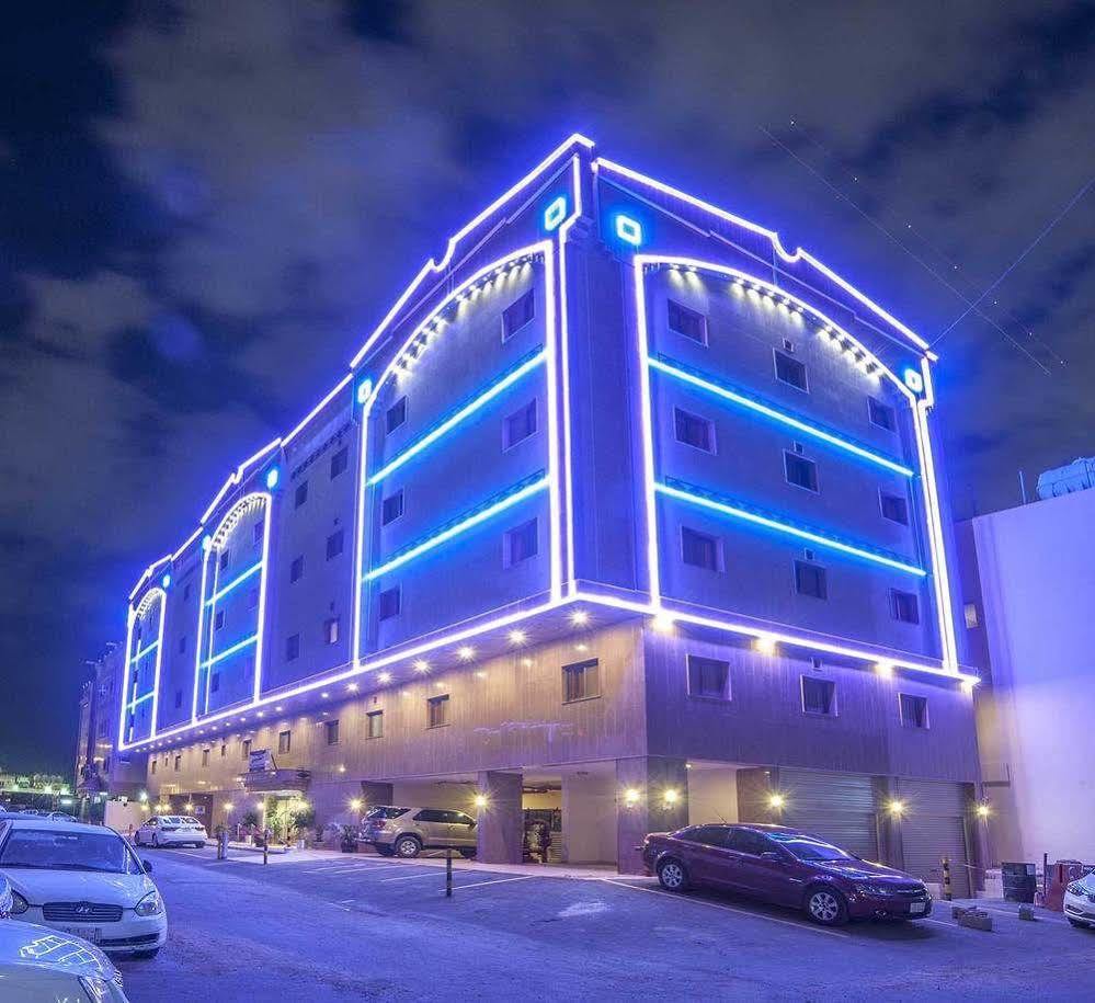 Al Ezzah Palace Suites Aparthotel Jeddah